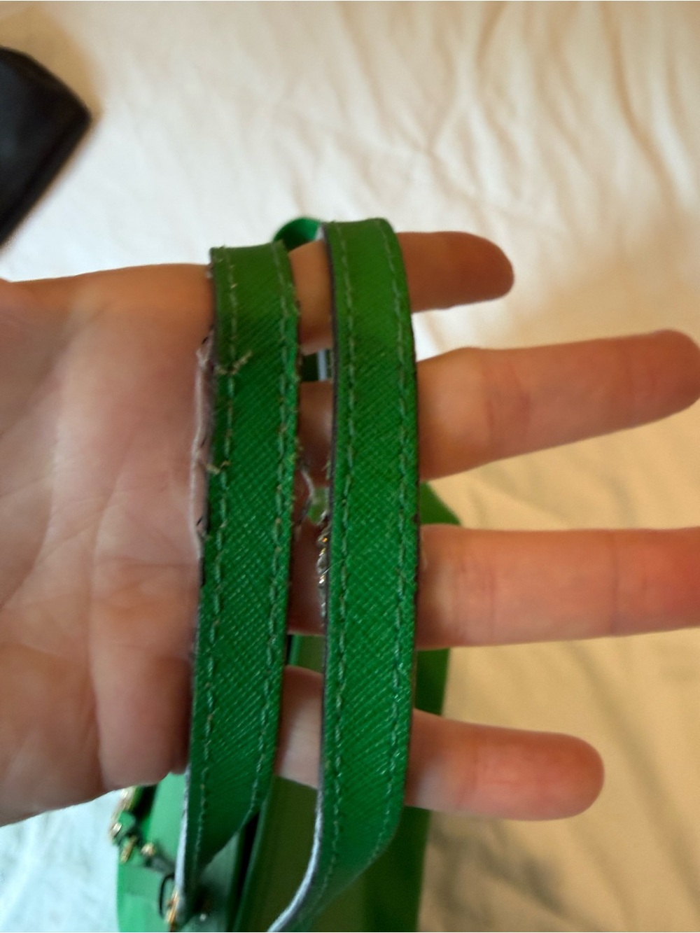 Michael Kors Jet Set Travel Tote Kelly Green Saffiano Leather Gold Hardware - Picture 7 of 9